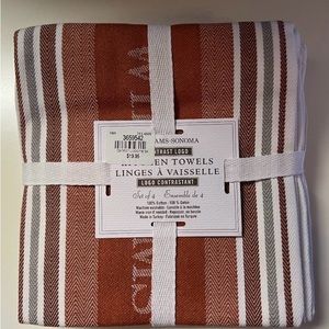 NWT Williams Sonoma, Set of 4, Kitchen Towels